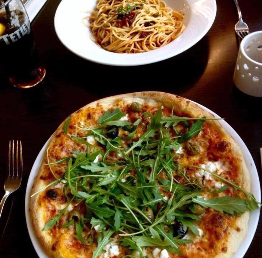 Michelangelos - Rooms, Restaurant & Bar Gateshead Eksteriør bilde